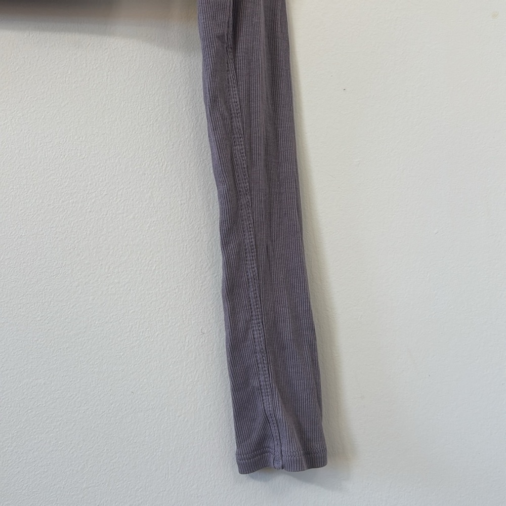 Lululemon Better Best Long Sleeve Lunar Rock Size 6 - Picture 6 of 9